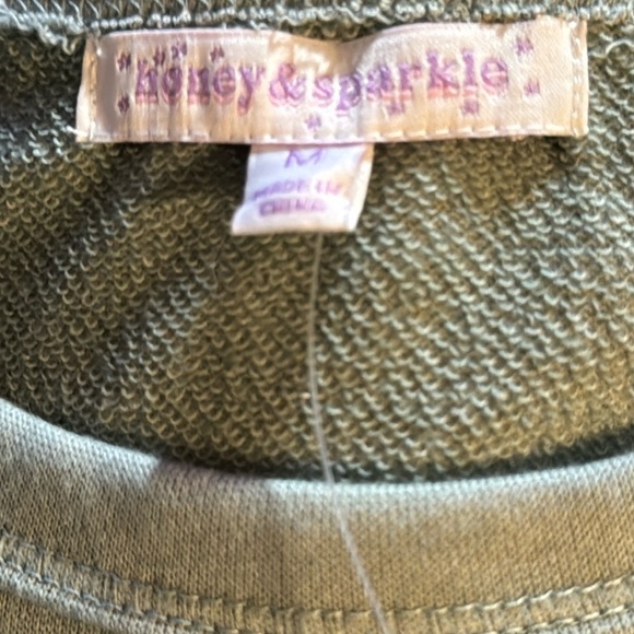 Honey & sparkle girl’s Sz M taupe green short sleeves terry top NWT - Picture 4 of 7